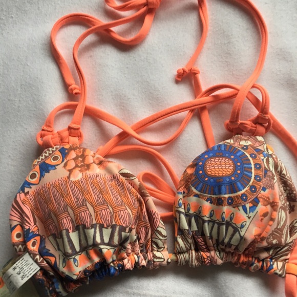 Maaji do the loco motion triangle top reversible - Picture 6 of 8